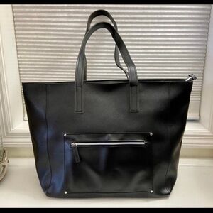 NEW* BATH & BODY WORKS BLACK BAG
